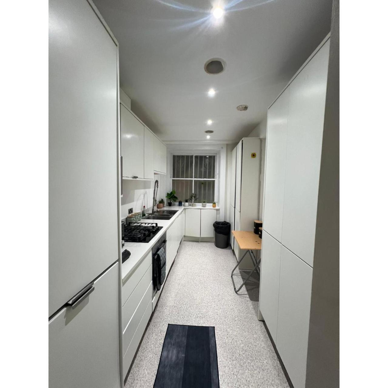 Fabulous 3 Bed Flat Near Edgware Road Station Apartment London Bagian luar foto